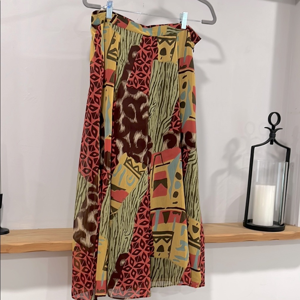 Pinky & Dianne Multicolor Abstract Patterned A- Line Skirt, Size M